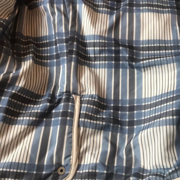 Tommy Hilfiger Quilted Style Coat w/ Plaid Lining - Picture 14 of 14